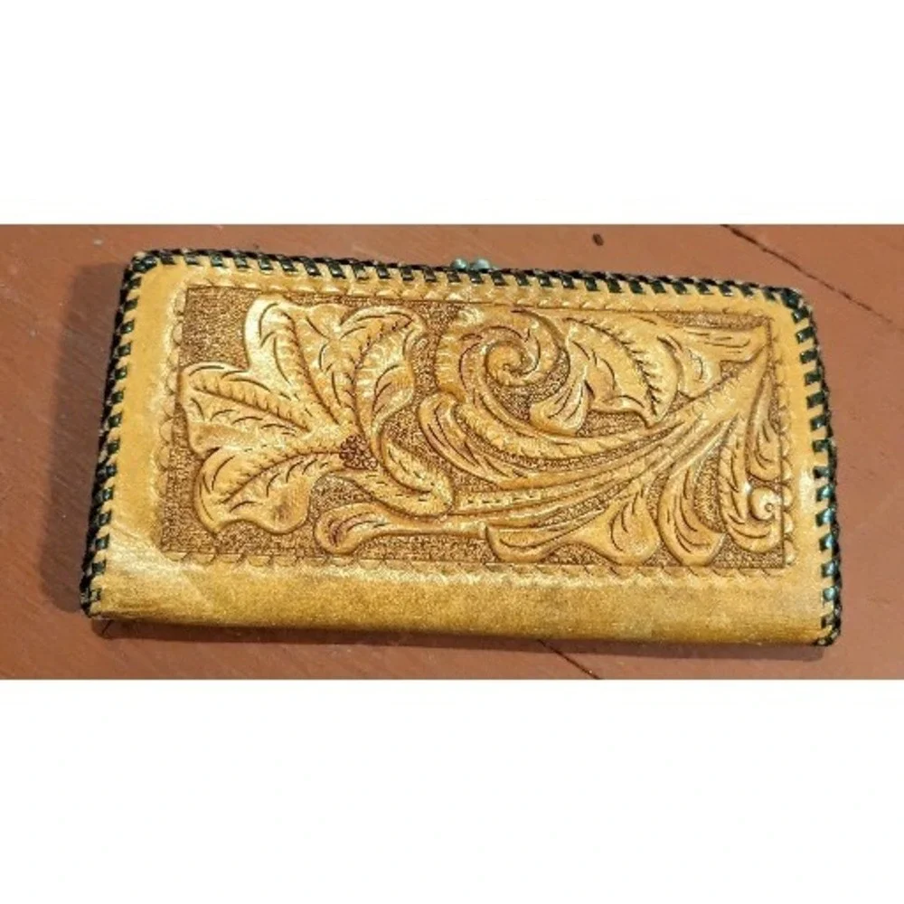 Vintage Handmade Western‎ Leather Embossed Clutch Wallet Tooled Flowers